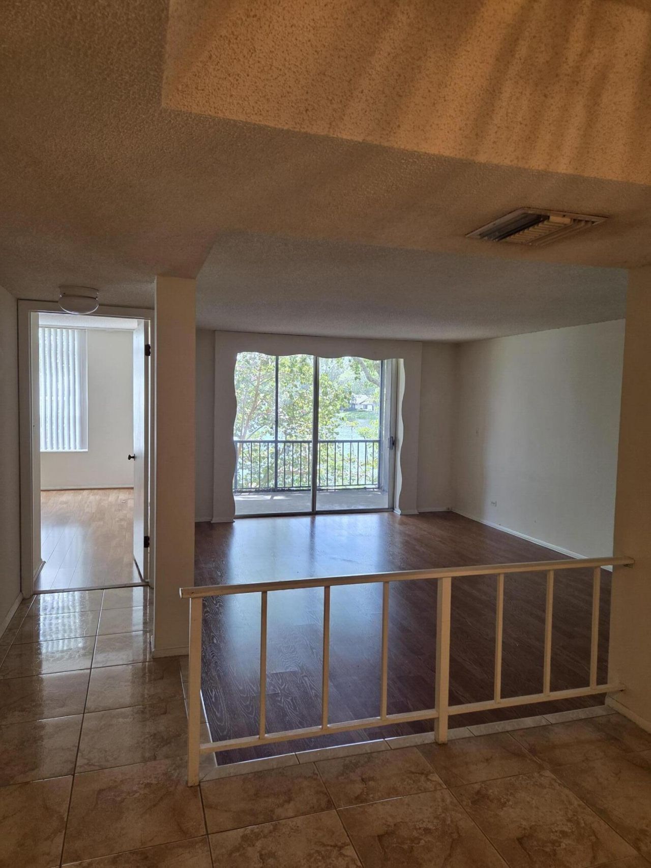 3720 Inverrary Drive, Unit 2b, Lauderhill, FL 33319 Photo