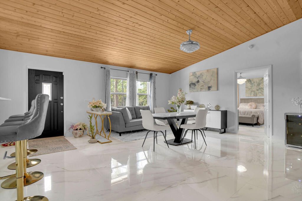 18057 N 40th Run N, The Acreage, FL 33470 Photo