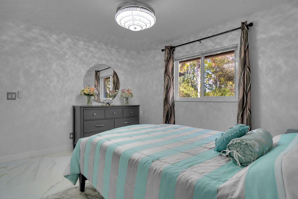 18057 N 40th Run N, The Acreage, FL 33470 Photo