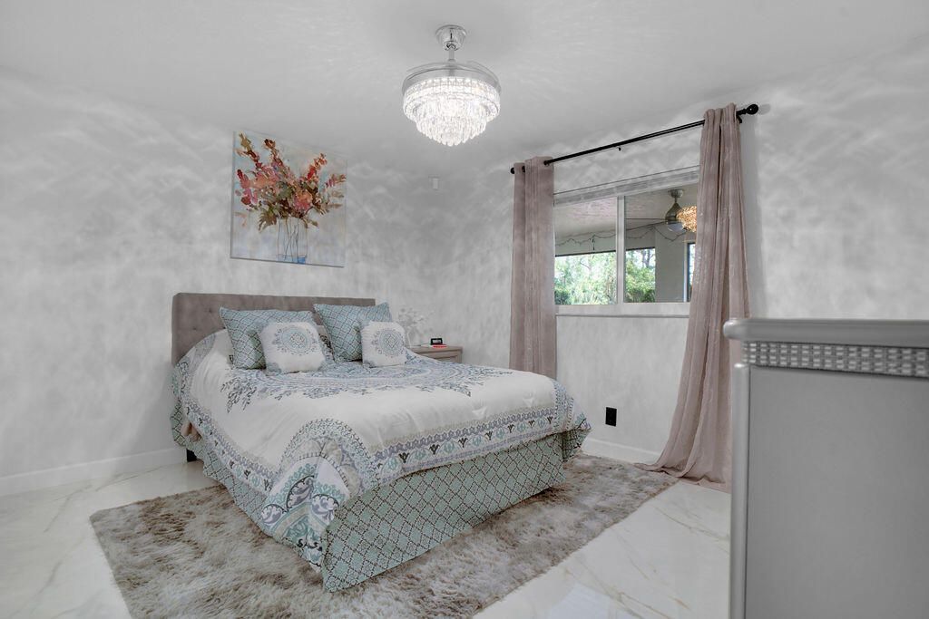 18057 N 40th Run N, The Acreage, FL 33470 Photo