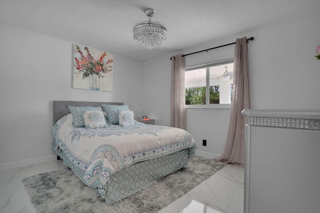 18057 N 40th Run N, The Acreage, FL 33470 Photo