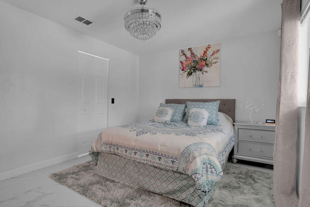 18057 N 40th Run N, The Acreage, FL 33470 Photo