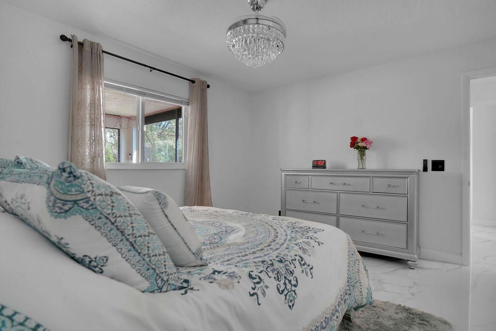 18057 N 40th Run N, The Acreage, FL 33470 Photo