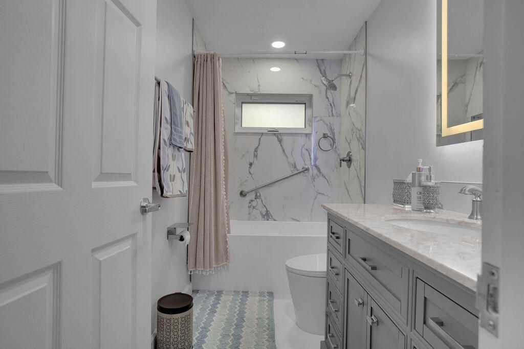 18057 N 40th Run N, The Acreage, FL 33470 Photo