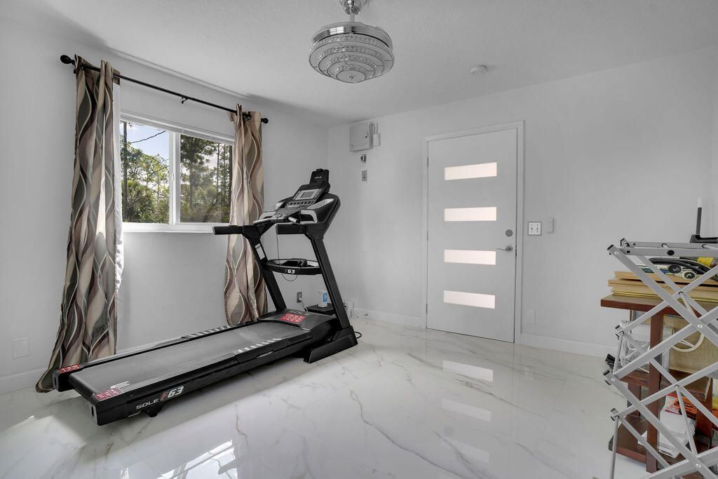 18057 N 40th Run N, The Acreage, FL 33470 Photo