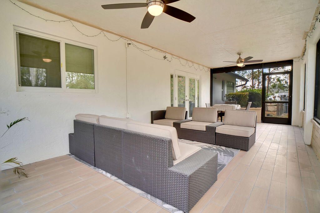 18057 N 40th Run N, The Acreage, FL 33470 Photo