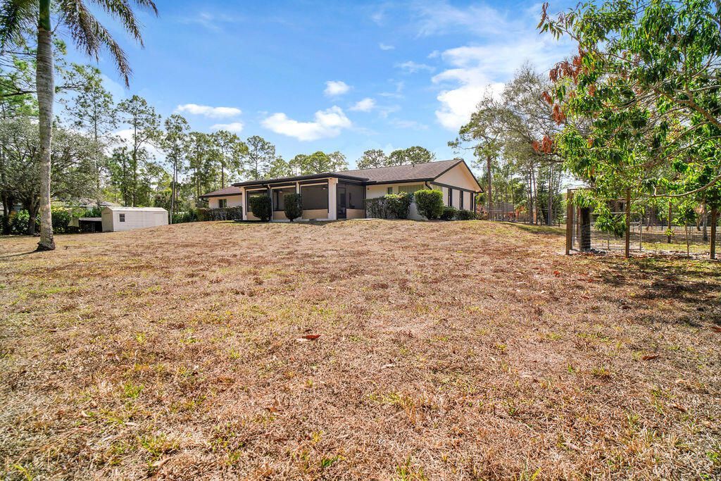 18057 N 40th Run N, The Acreage, FL 33470 Photo