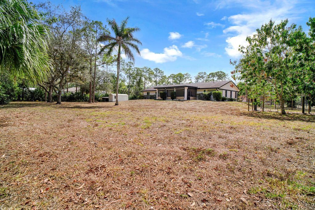 18057 N 40th Run N, The Acreage, FL 33470 Photo