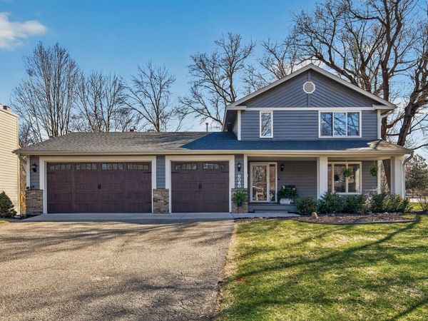 8040 172nd Street W, Lakeville, MN 55044