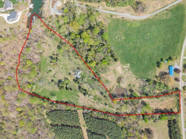 1401 Merriman Way RD , Moneta, VA 24121