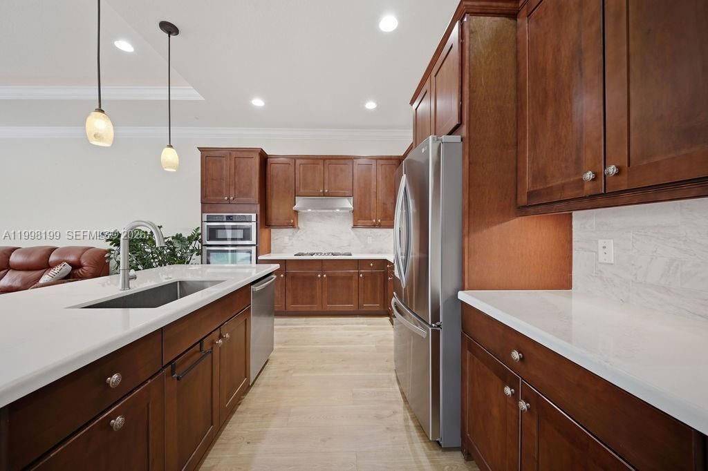 8055 NW 117th Way, Parkland, FL 33076 Photo