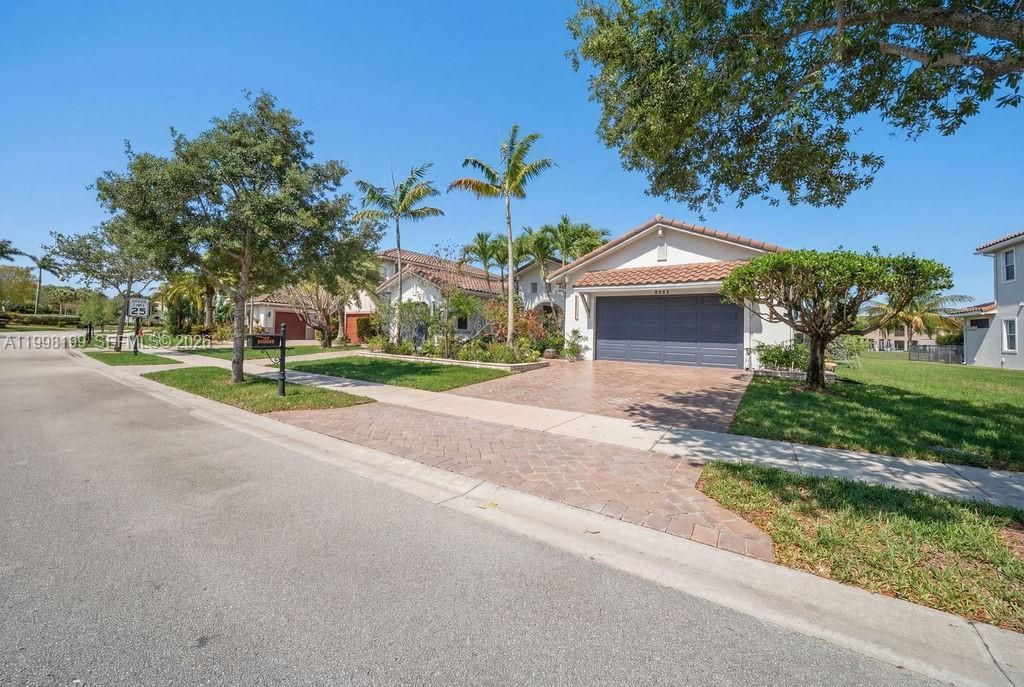 8055 NW 117th Way, Parkland, FL 33076 Photo