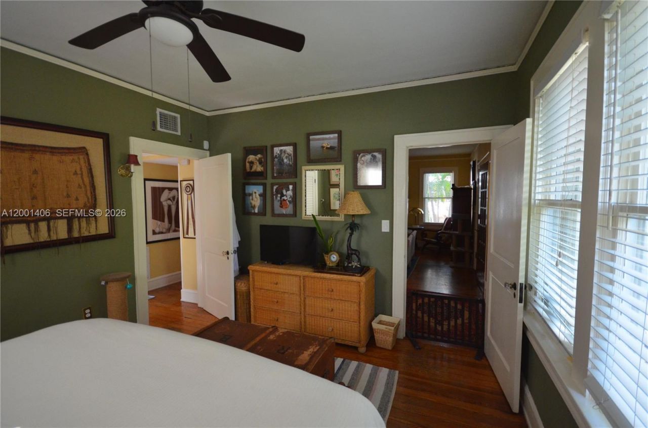 334 NE 26th Ter, Miami, FL 33137 Photo