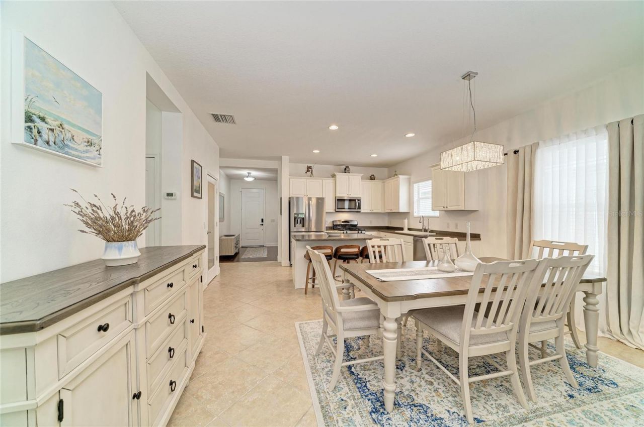 4650 Woodbrook Drive, Sarasota, FL 34243 Photo