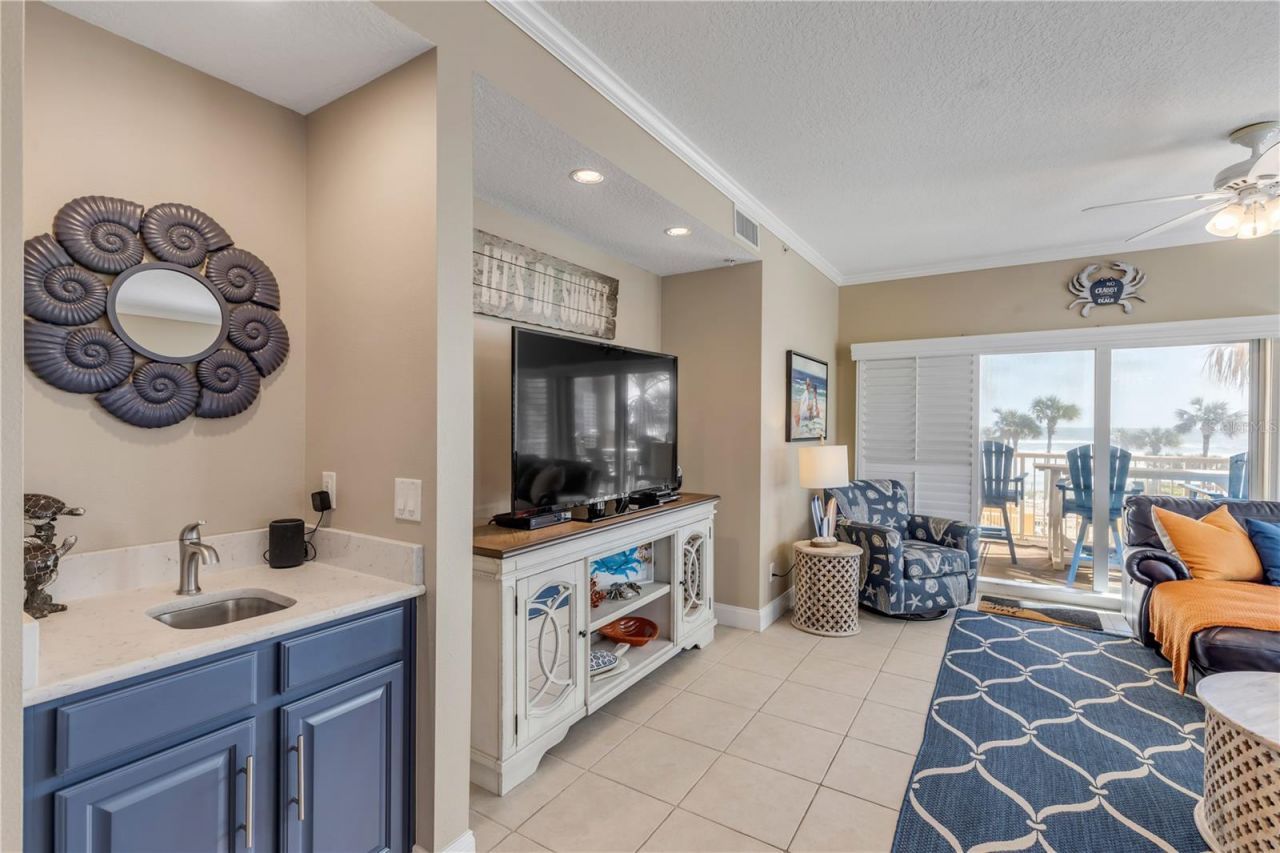 701 N Atlantic Avenue, Unit 203, New Smyrna Beach, FL 32169 Photo