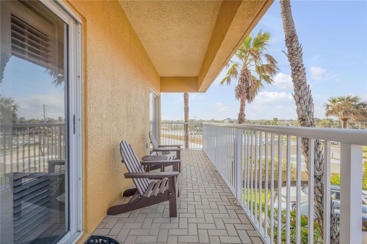 701 N Atlantic Avenue, Unit 203, New Smyrna Beach, FL 32169 Photo