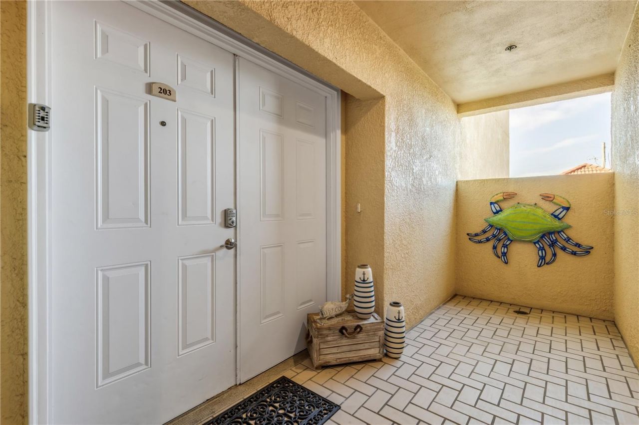 701 N Atlantic Avenue, Unit 203, New Smyrna Beach, FL 32169 Photo