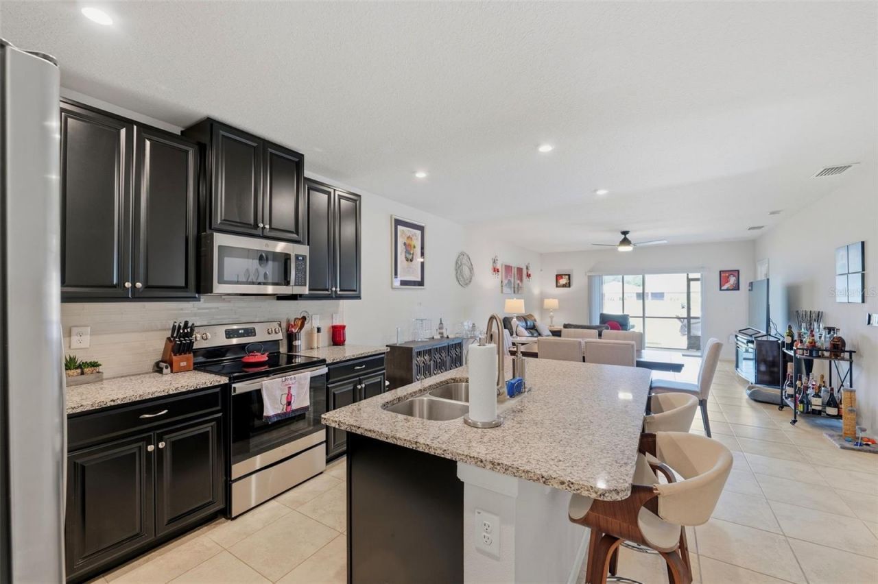 17804 Turning Leaf Circle, Land O Lakes, FL 34638 Photo