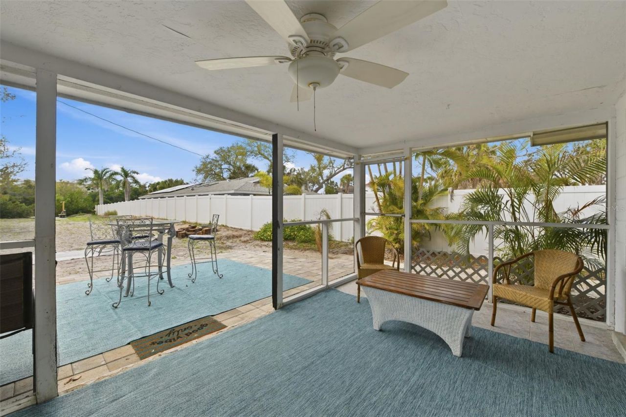 8456 Midnight Pass Road, Sarasota, FL 34242 Photo