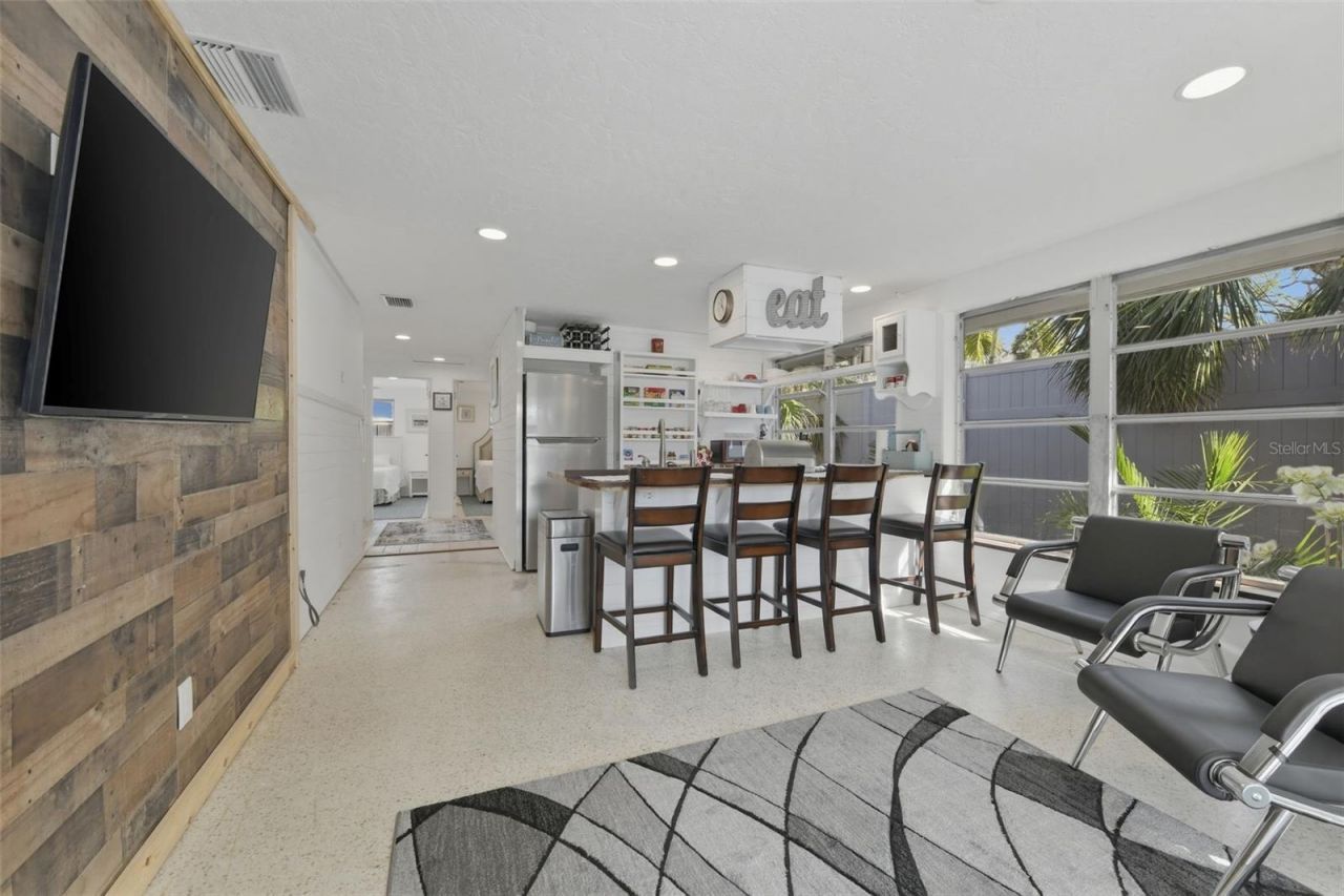 8456 Midnight Pass Road, Sarasota, FL 34242 Photo