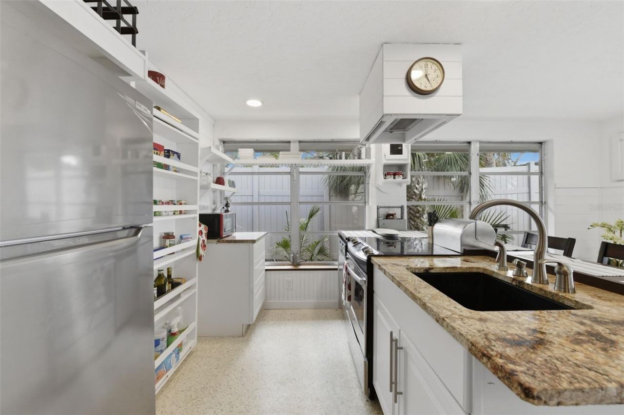 8456 Midnight Pass Road, Sarasota, FL 34242 Photo