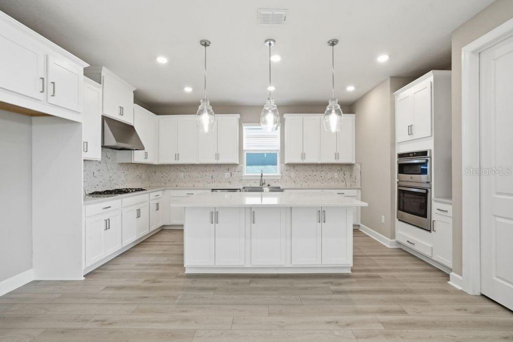 7808 Caspian Street, Palmetto, FL 34221 Photo