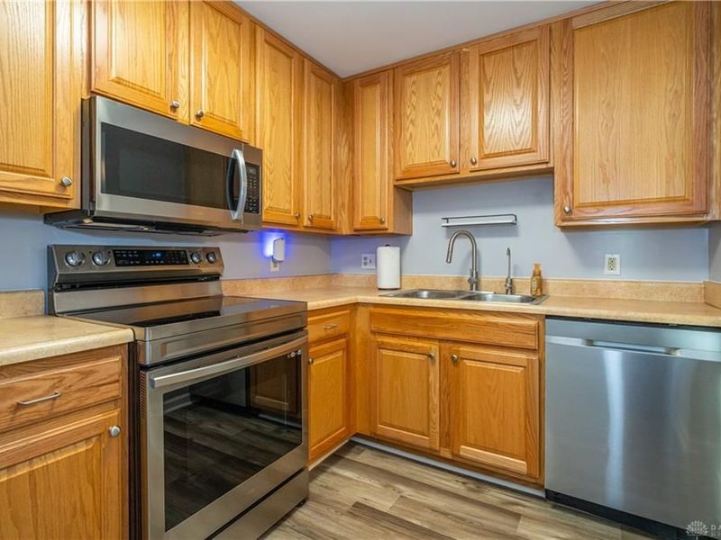 2277 Crew Circle, West Carrollton, OH 45439 Photo 9