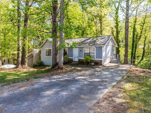 5350 Nathan Drive NW, Lilburn, GA 30047