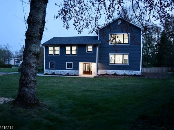 3 Cambridge Rd, East Hanover, NJ 07936