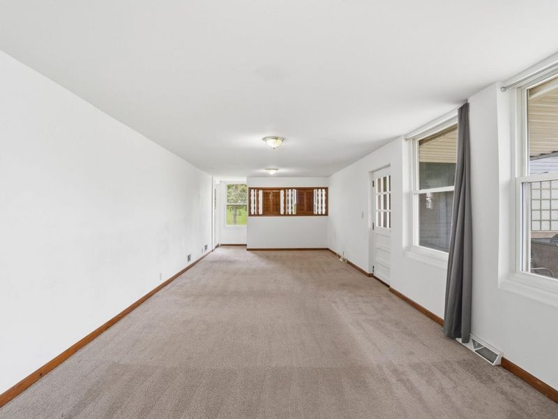 818 Brookwood Drive, Bellefontaine, OH 43311 Photo 6