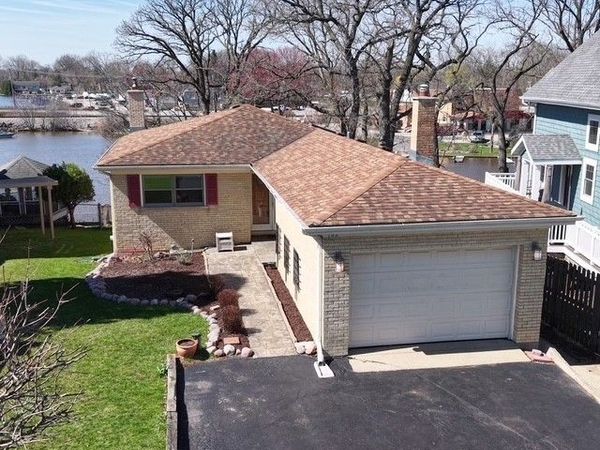 182 Riverside Island Drive , Fox Lake, IL 60020