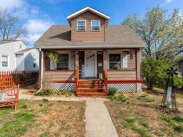 2118 W 16th Street, Davenport, IA 52804