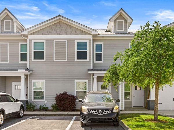 338 N Sand Palm Road, Freeport, FL 32439