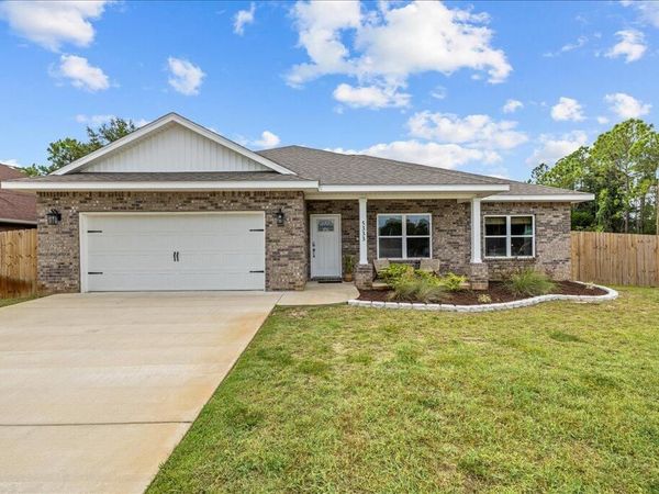 5333 Longhorn Trail, Gulf Breeze, FL 32563