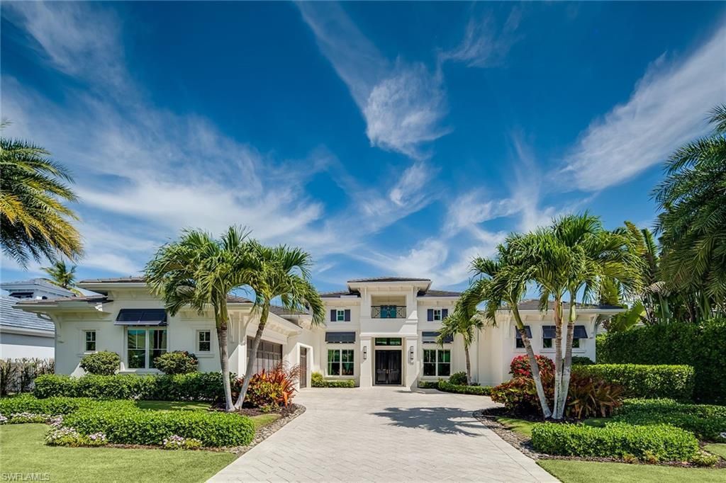 705 Wedge Dr, Naples, FL 34103 Photo