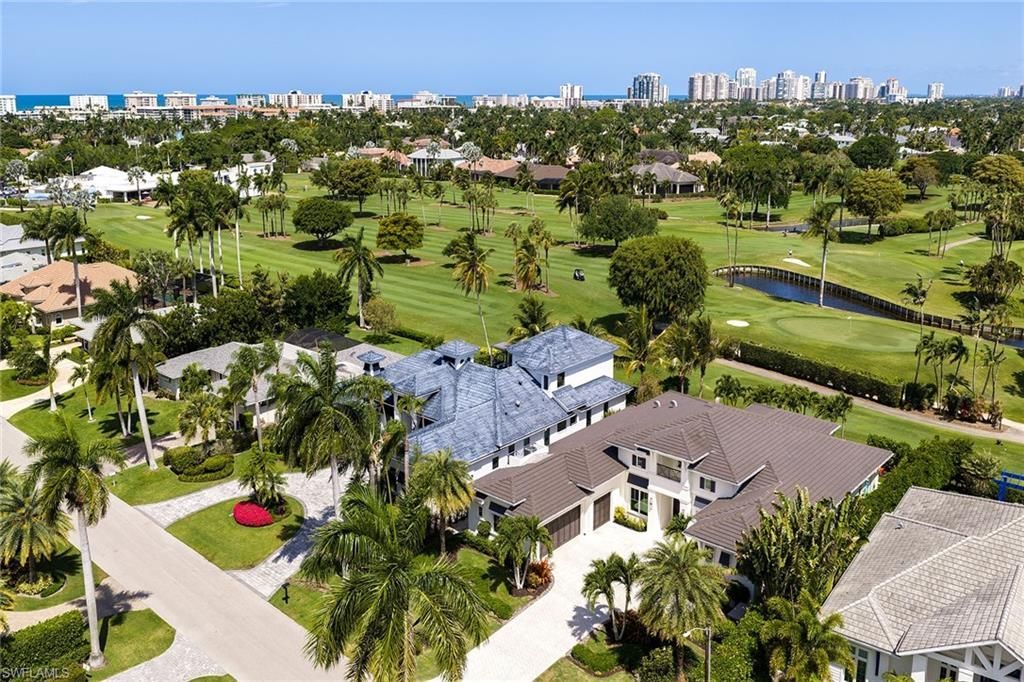 705 Wedge Dr, Naples, FL 34103 Photo