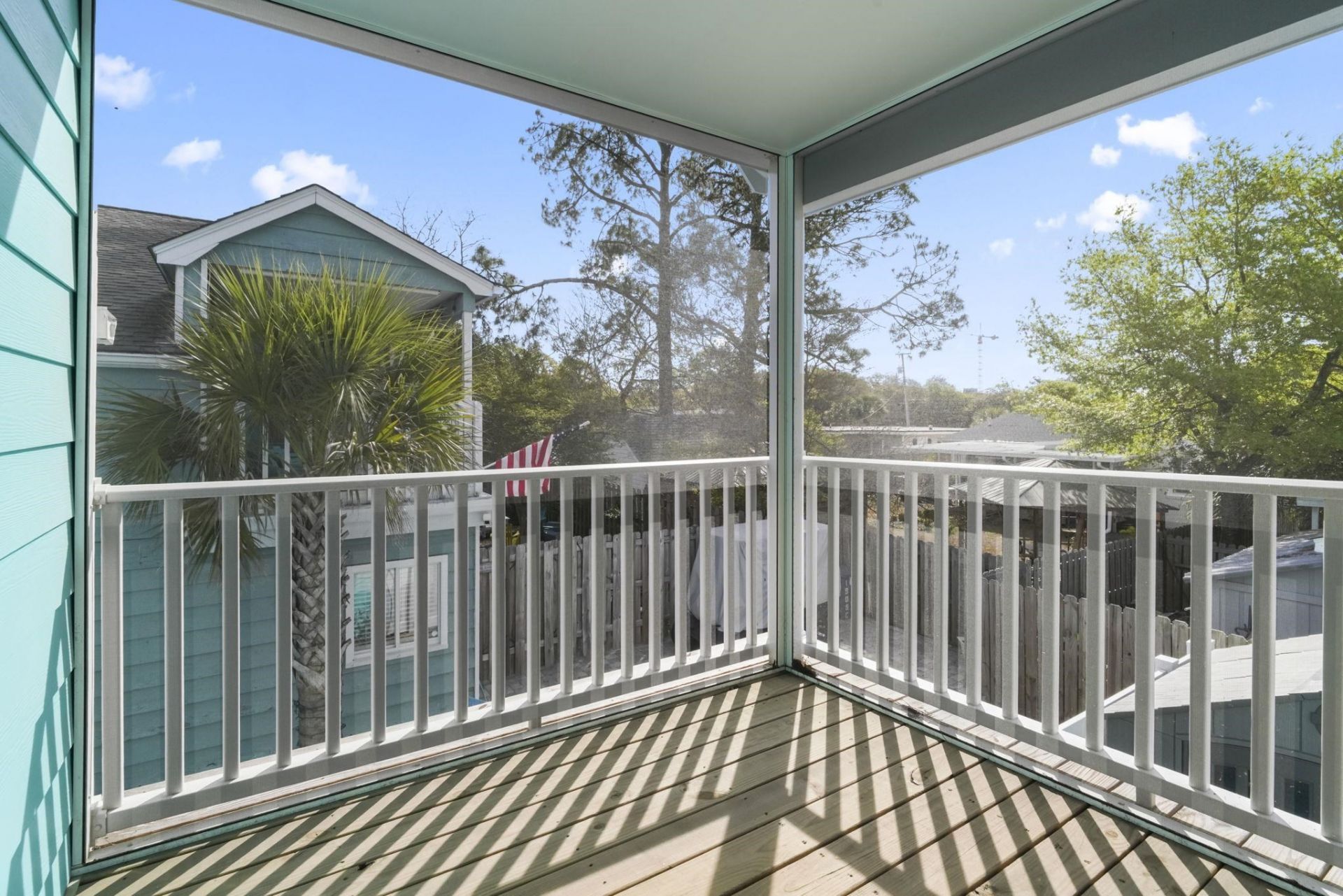 1911c Edge Dr. Photo 15