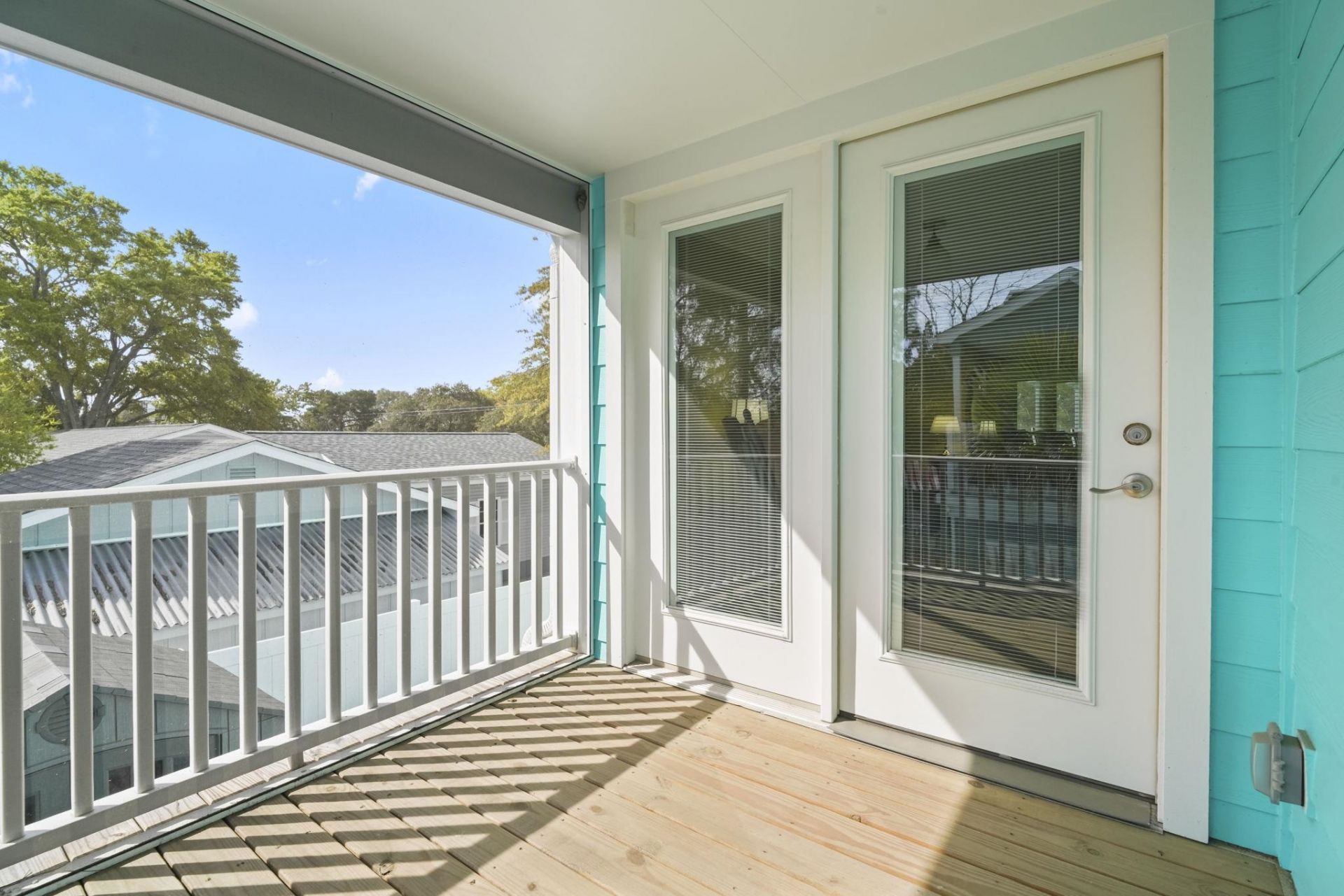 1911c Edge Dr. Photo 18