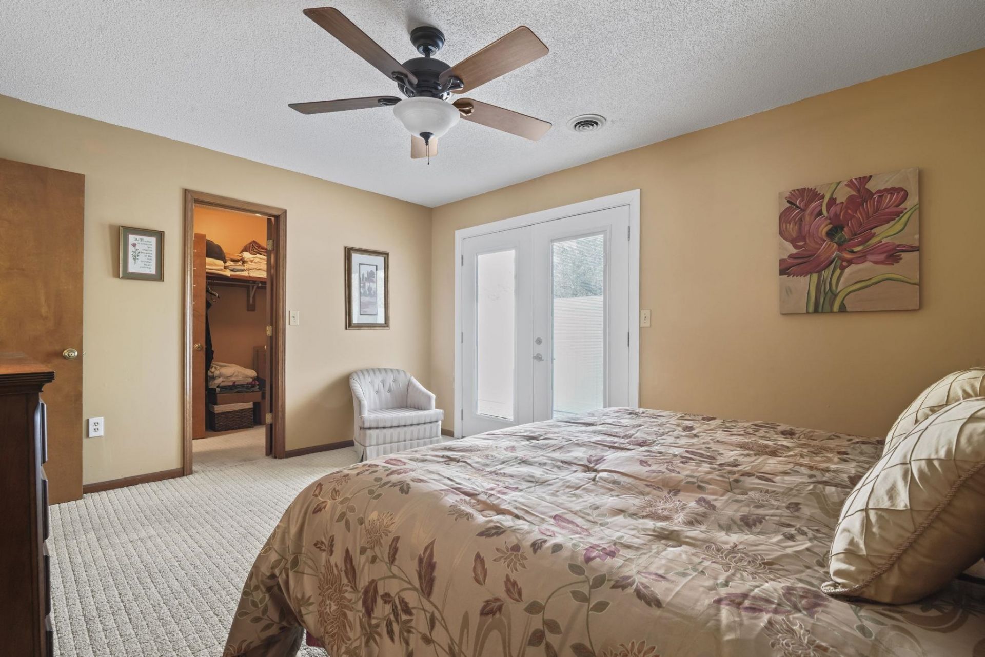 1911c Edge Dr. Photo 33