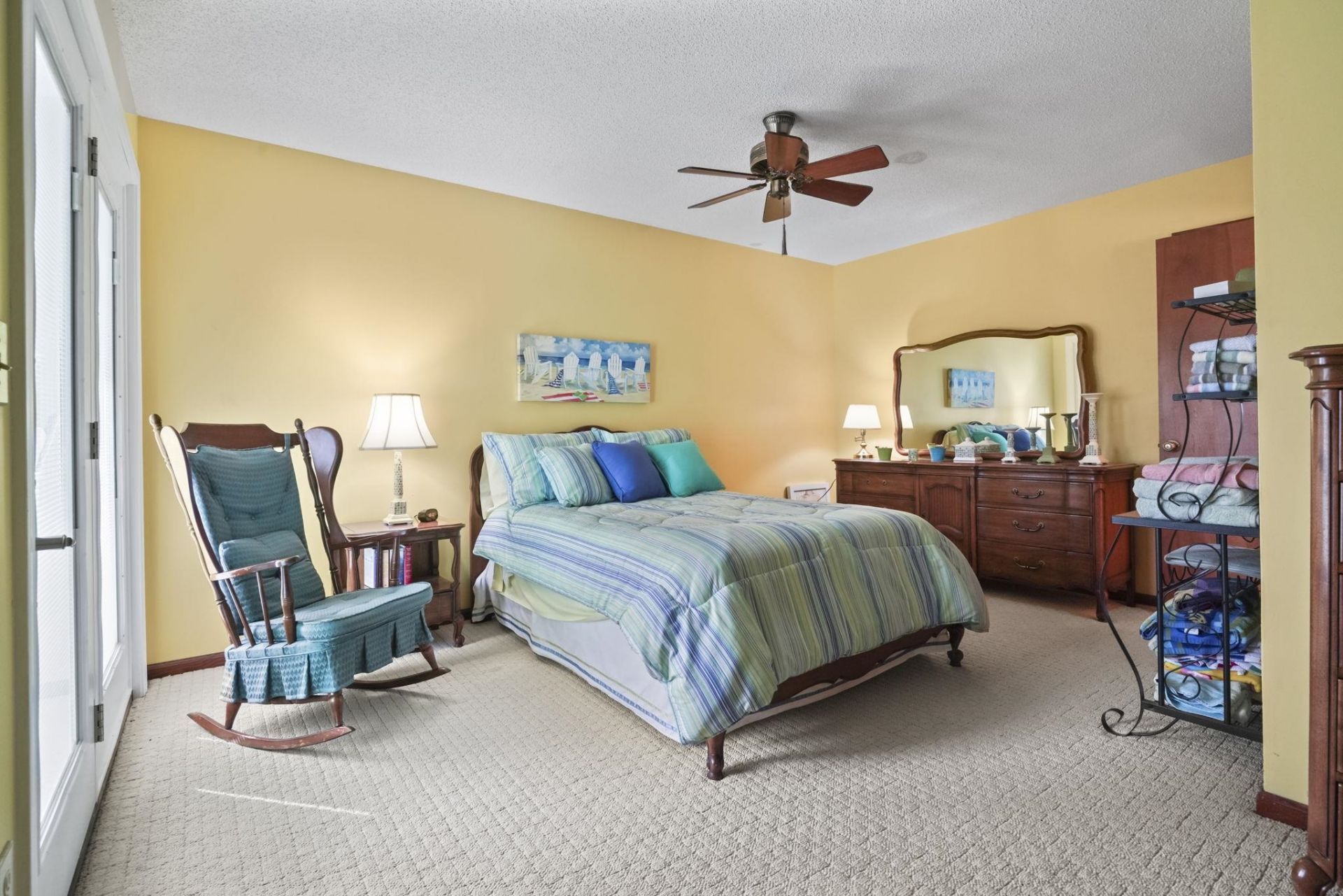 1911c Edge Dr. Photo 38