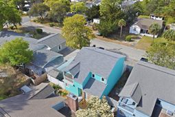 1911c Edge Dr. photo 4