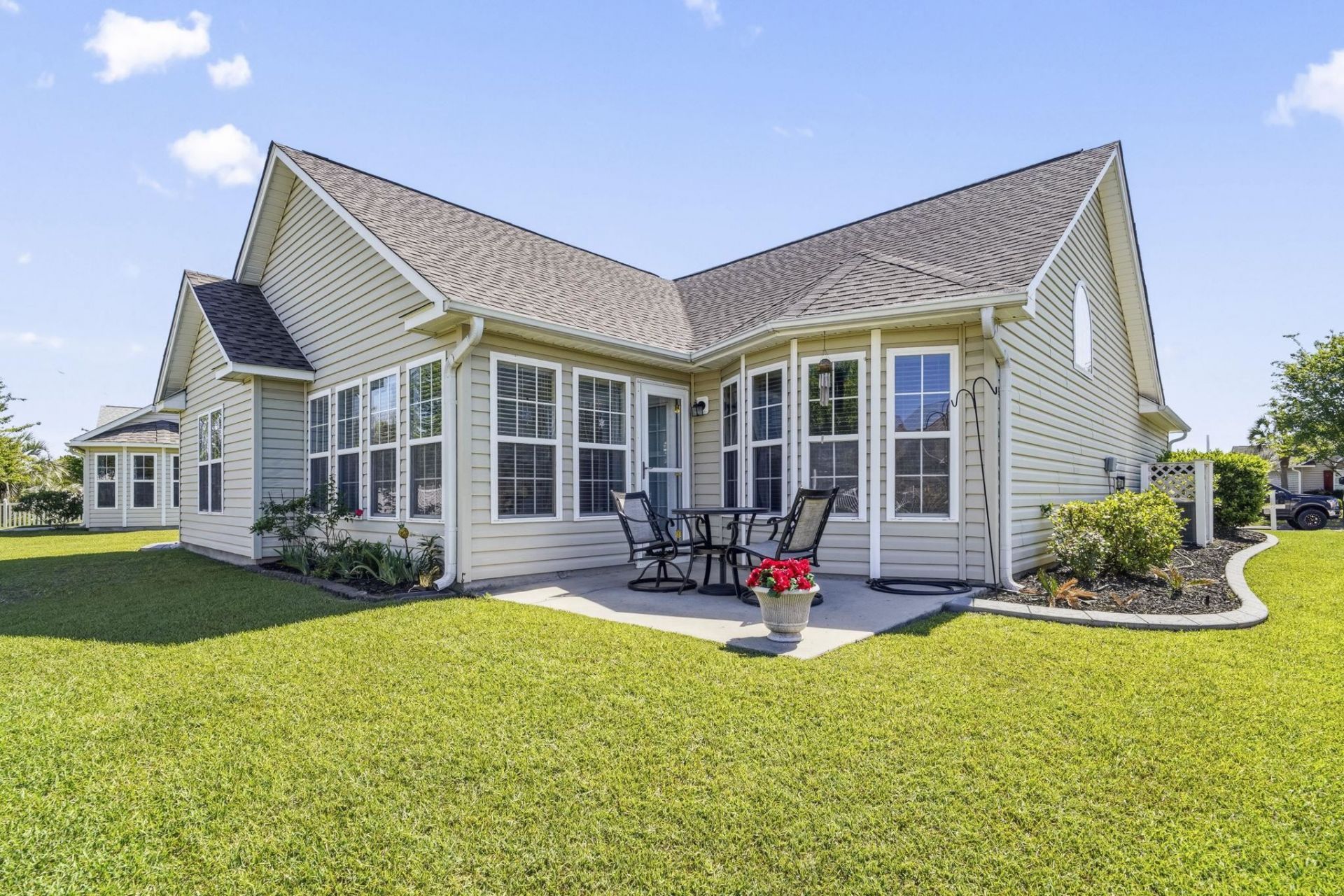 1028 Great Lakes Circle Photo 14