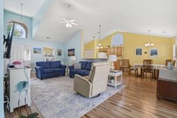 1028 Great Lakes Circle photo 4