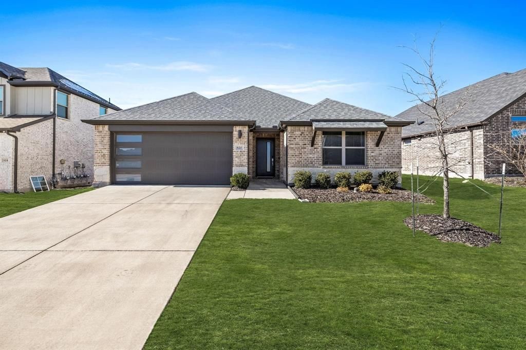 620 Shade Tree Way, Princeton, TX 75407 Main Photo