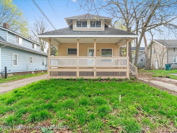 910 S Holmes Street, Lansing, MI 48912
