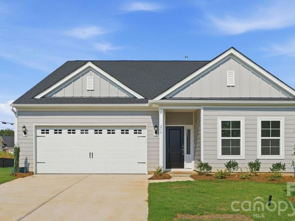 219 Rodeo Drive, Shelby, NC 28150