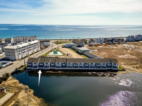 571 Winnacunnet Road, Unit 3, Hampton, NH 03842