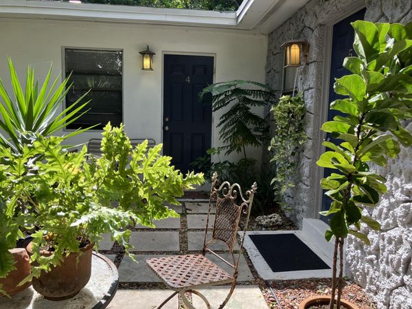 1223 NE 18th Avenue, Unit 4, Fort Lauderdale, FL 33304