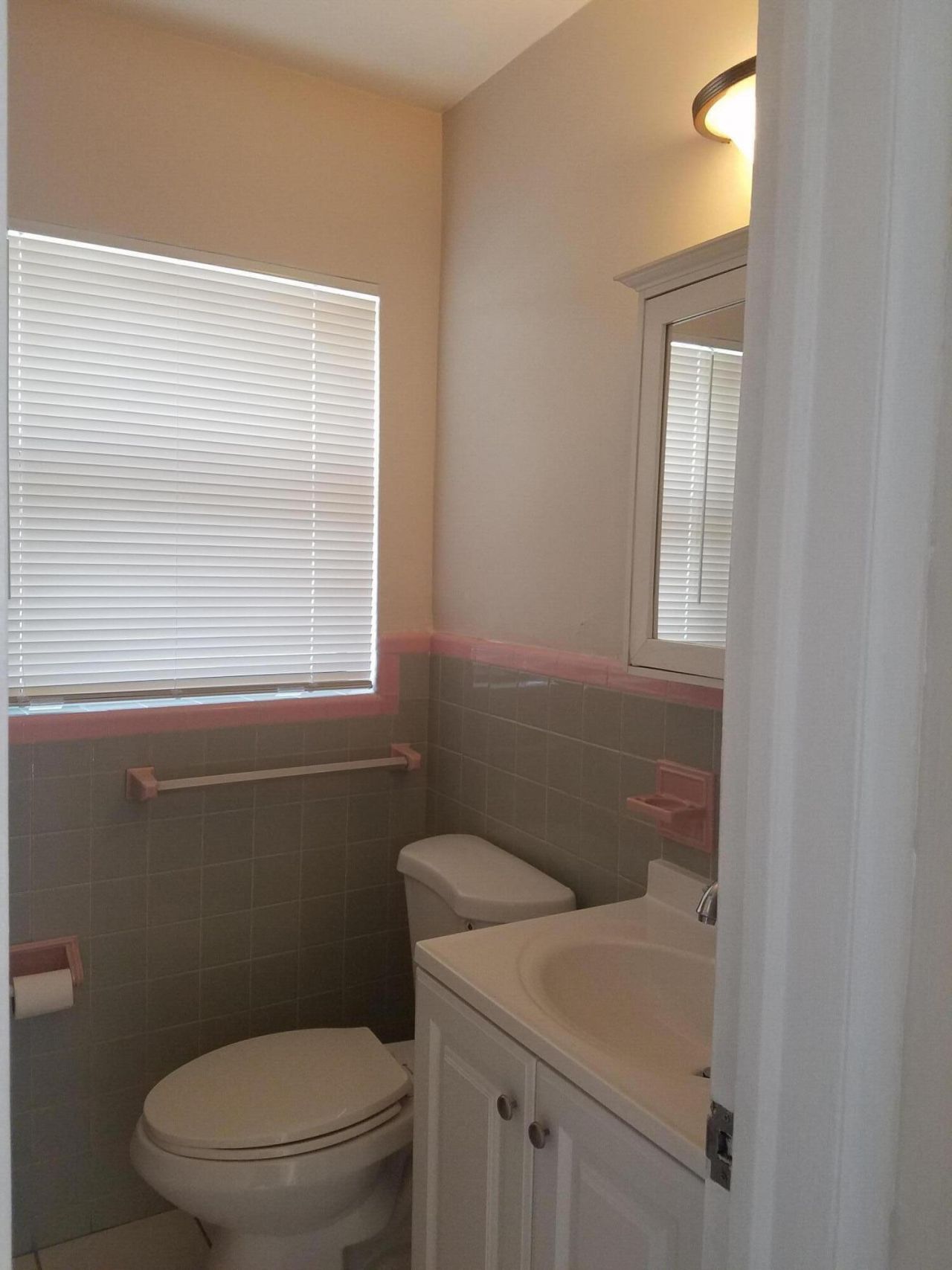 1223 NE 18th Avenue, Unit 4, Fort Lauderdale, FL 33304 Photo