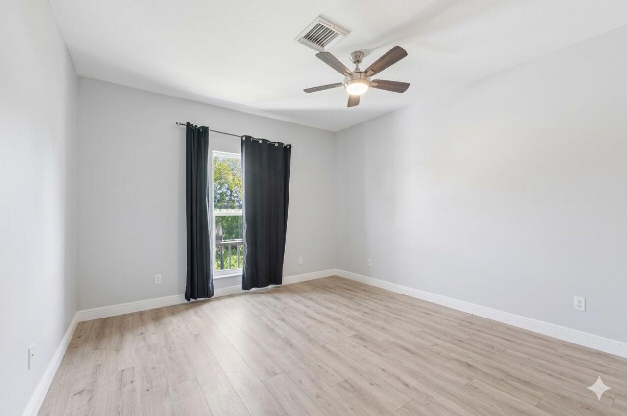 9001 N Lake Dasha Drive, Plantation, FL 33324 Photo